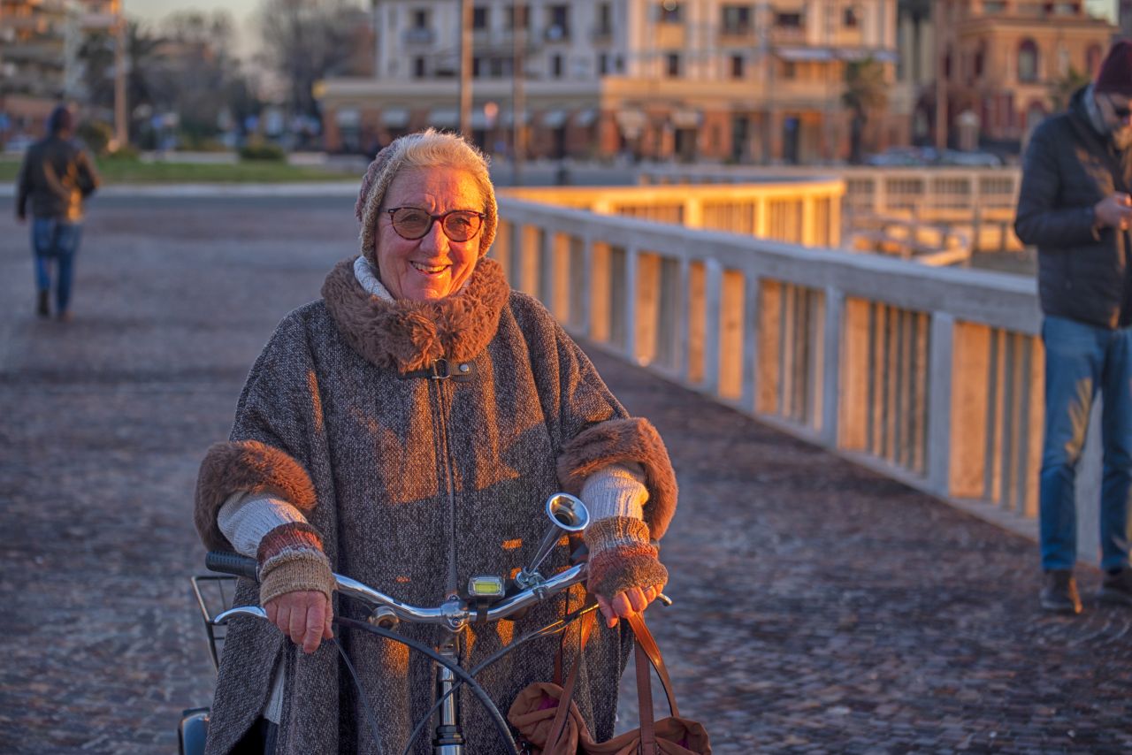 Al Pontile di Ostia, l�alba del solstizio d�inverno torna a unire la citt� e il mare